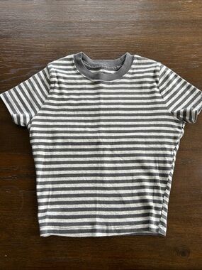 Hollister Gray & White Striped Short Sleeve Tee